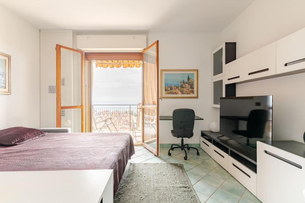 Thekeystudio, La Casa Del Mare Azzurro With Seaview Ventimiglia Esterno foto